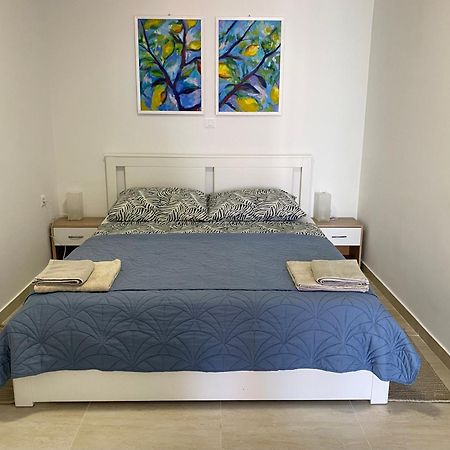 D&M Apartments Palit エクステリア 写真